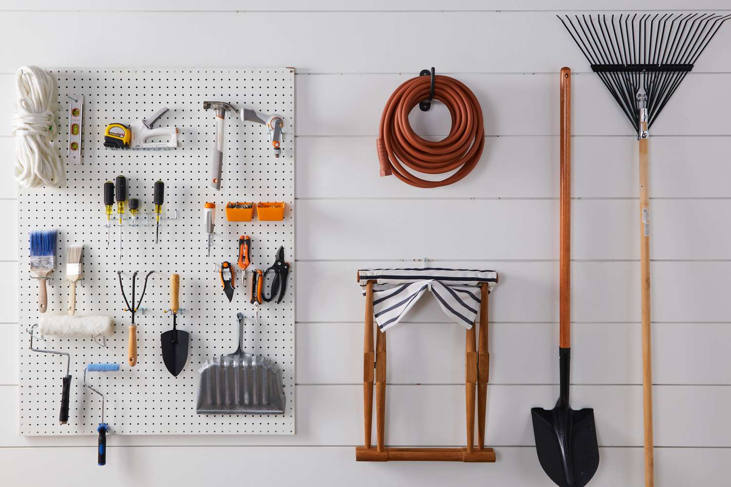 Long Gardening Tools: Tips and Tricks for Using Them Efficiently