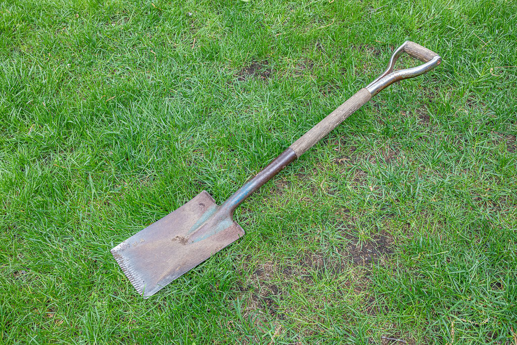 What is a spad shovel? Heres a simple guide for you!