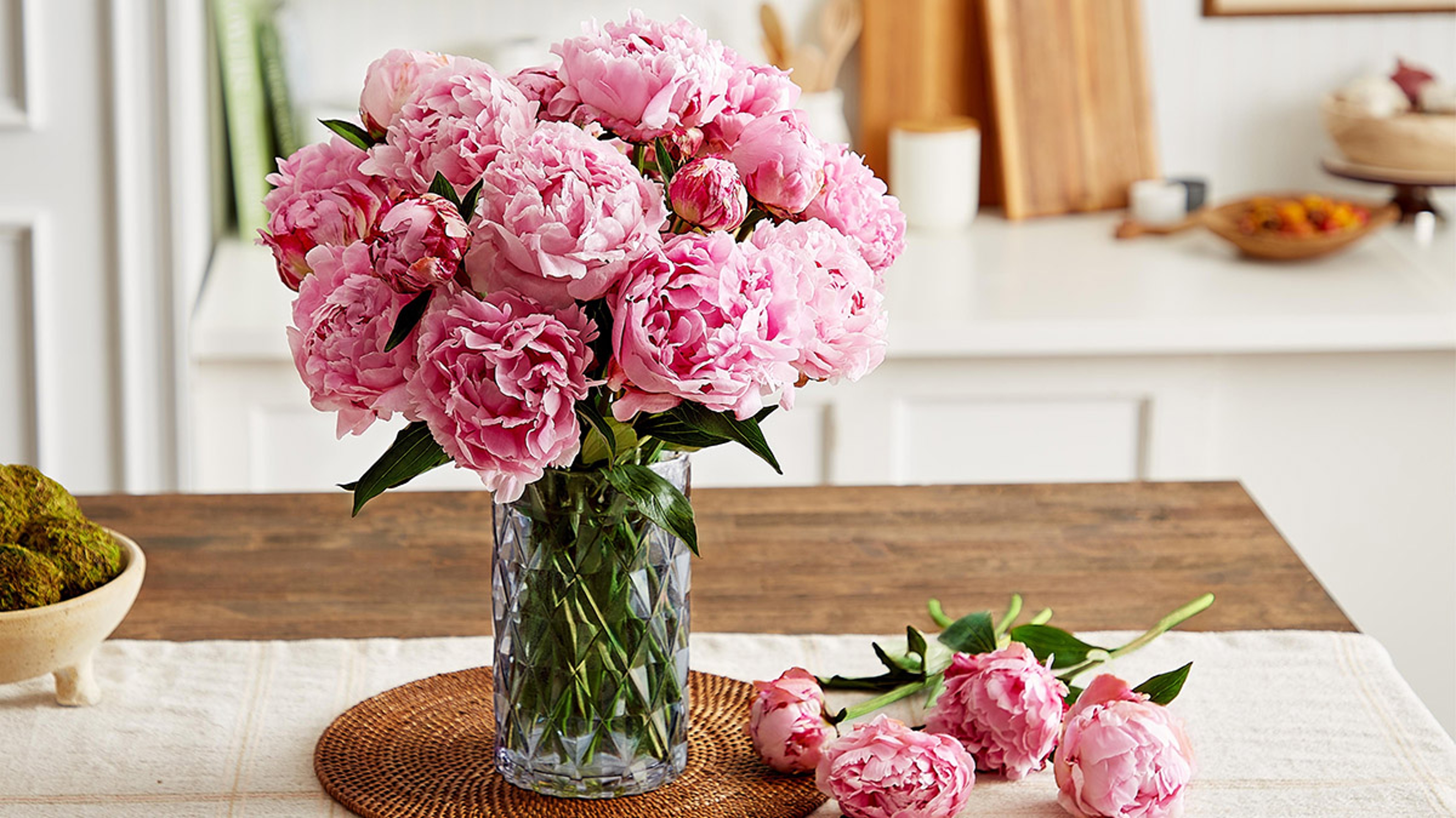 Peonies Done Blooming? Heres How to Take Care of Them (Keep Your Peonies Thriving)