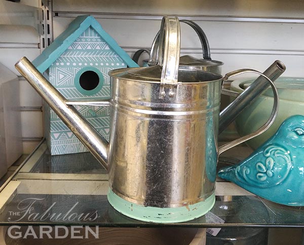 Metal Watering Cans: Why You Should Choose the Best One