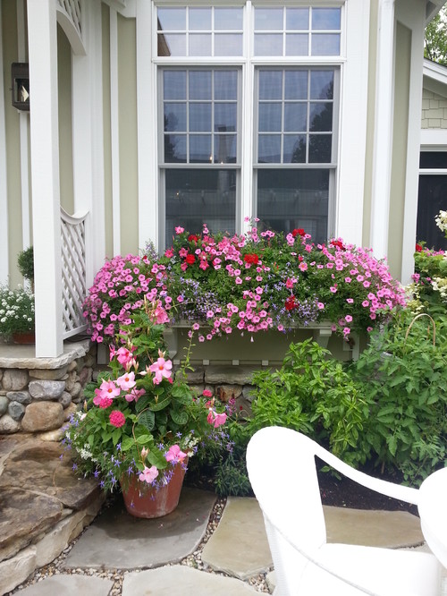 Best Fake Flowers for Window Boxes Reviews (Which Ones are Actually Worth It?)