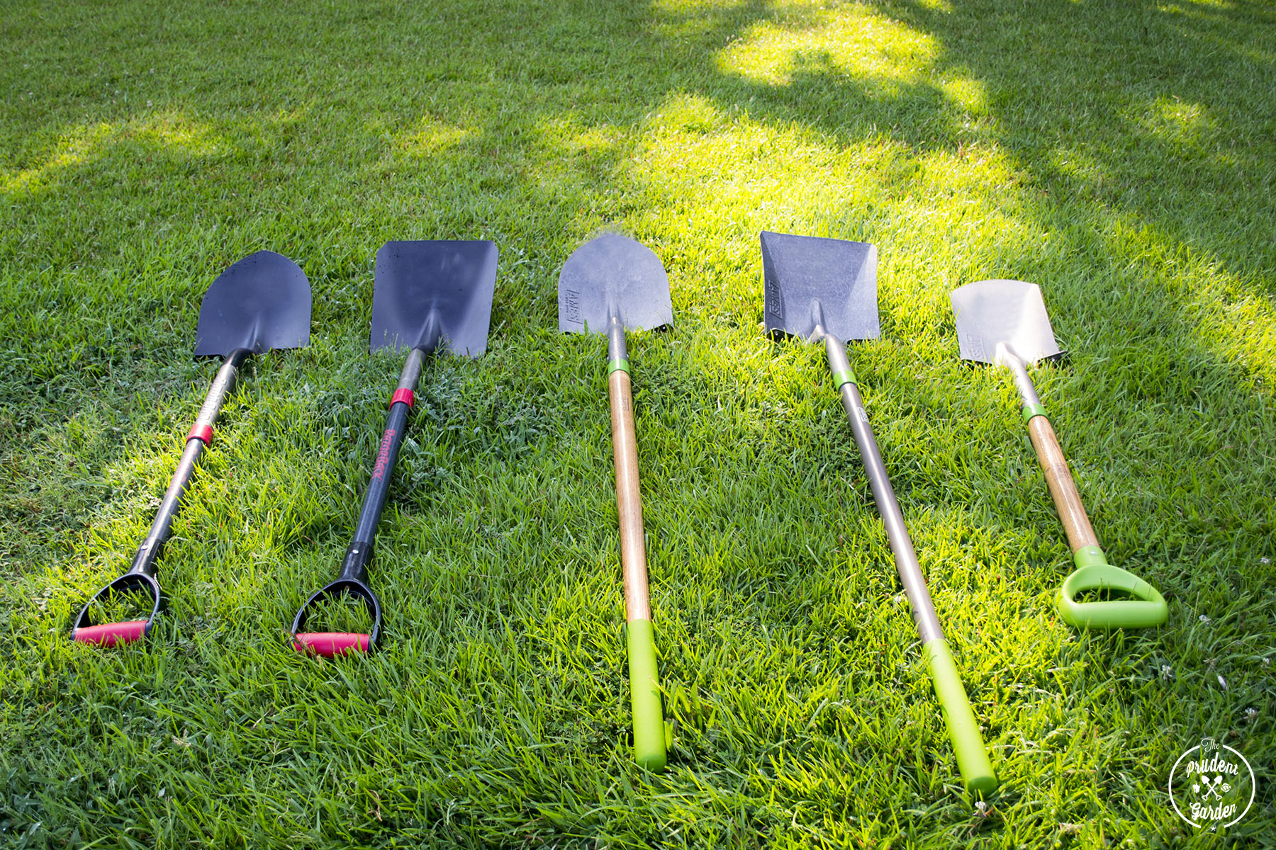 Need a Long Garden Shovel? Heres What You Should Know.