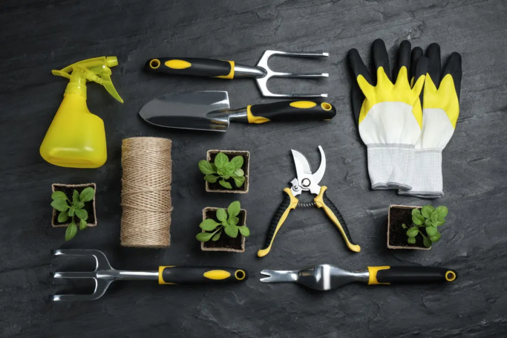 Sharp Gardening Tools: Get the Best Ones for Your Needs!