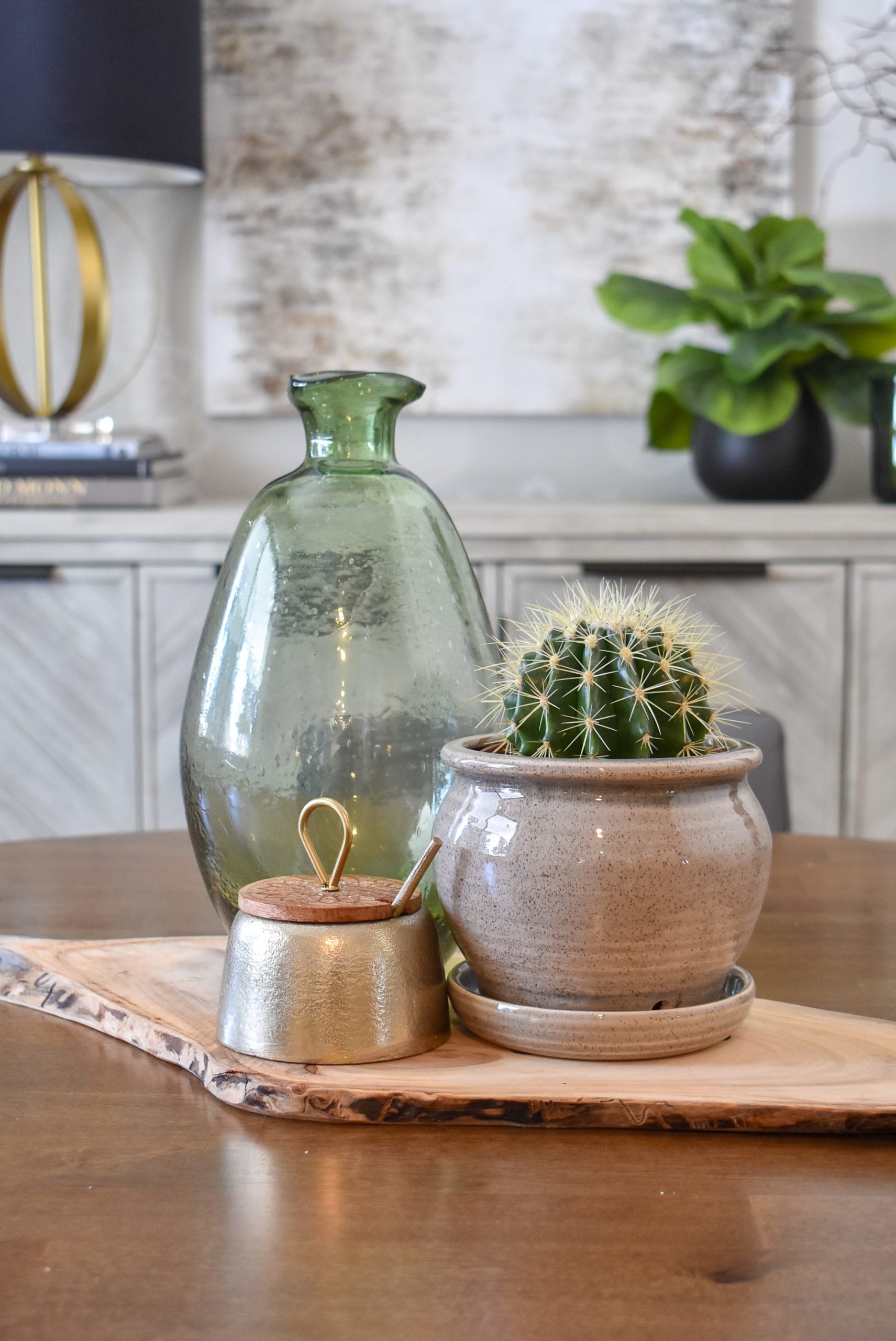 Plant Stand Ceramic Ideas: Simple Ways to Decorate Home