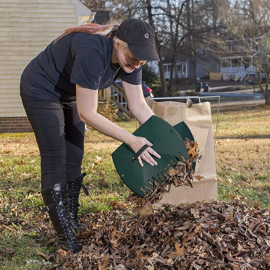 Need Leaf Gloves? Find the Perfect Ones for Yard Work!