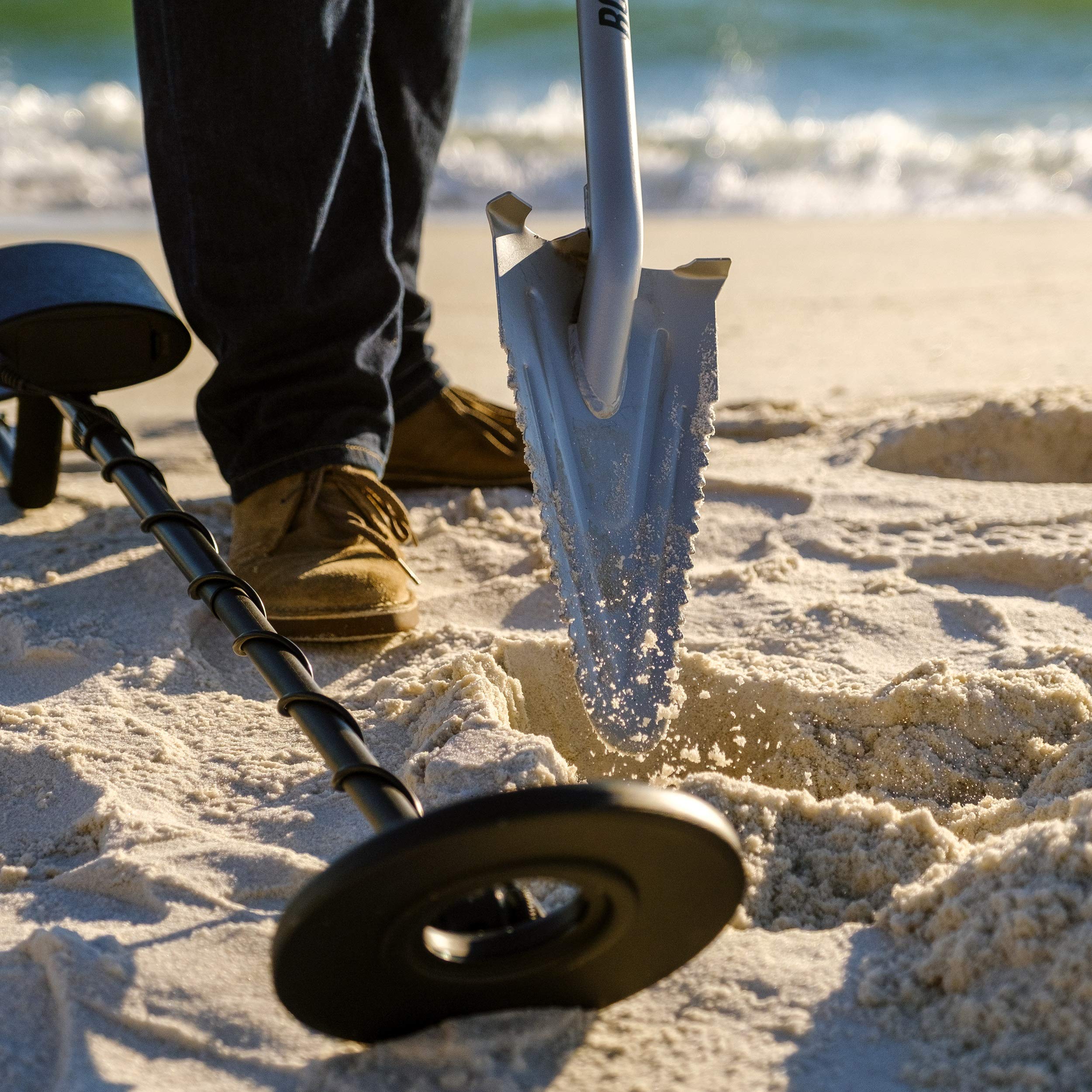 Best Metal Detecting Shovel: Top Picks and Reviews!