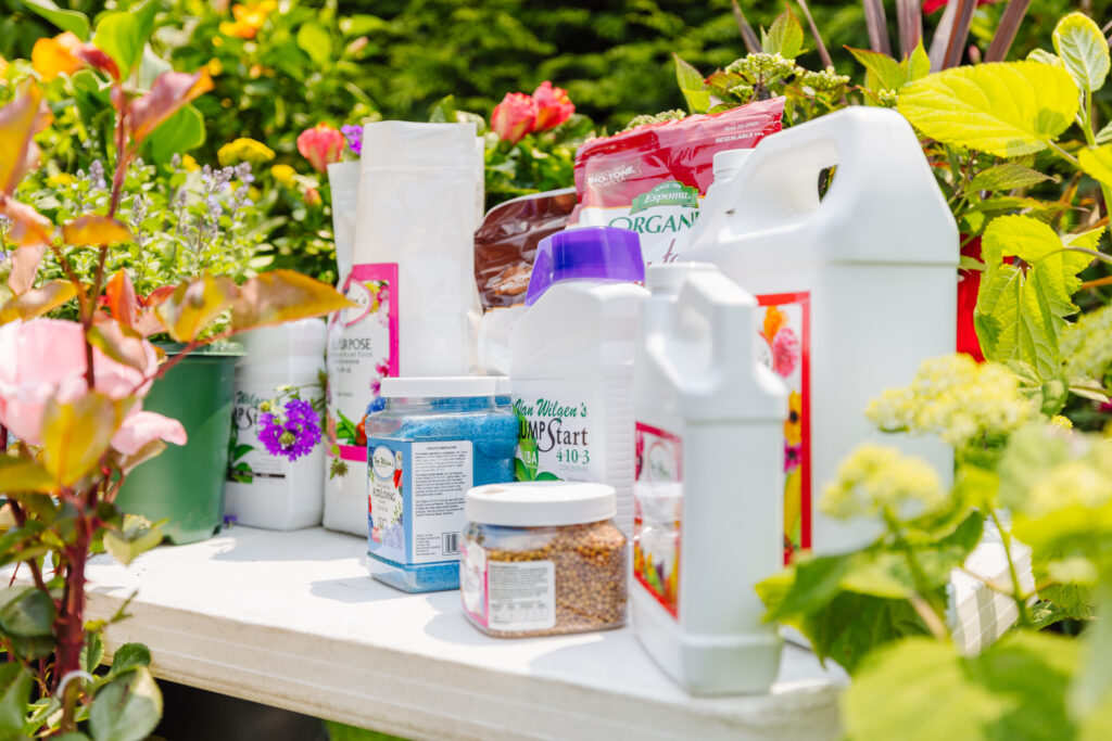 Fruit and Flower Fertilizer Guide: Get Blooms All Season!