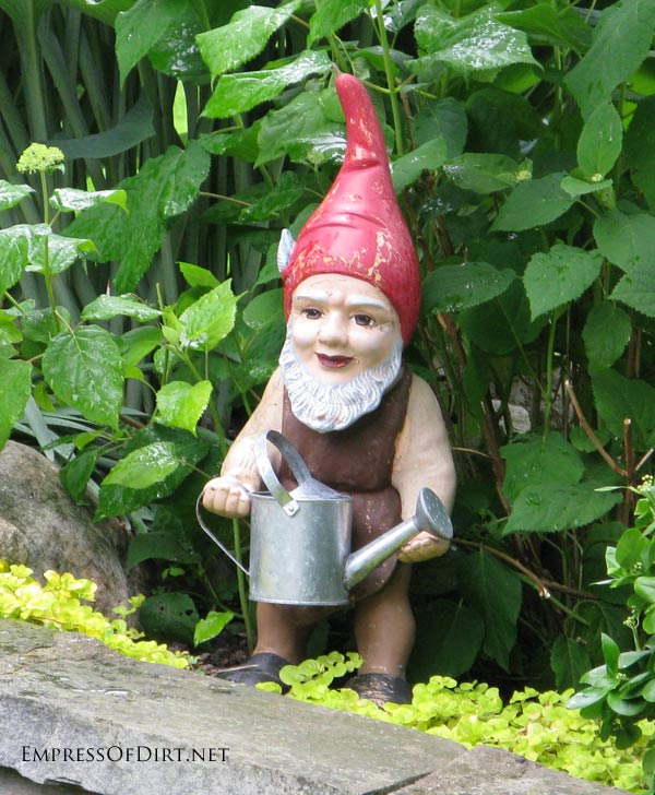 Gnome Watering Can Ideas: Designs and Inspiration Guide