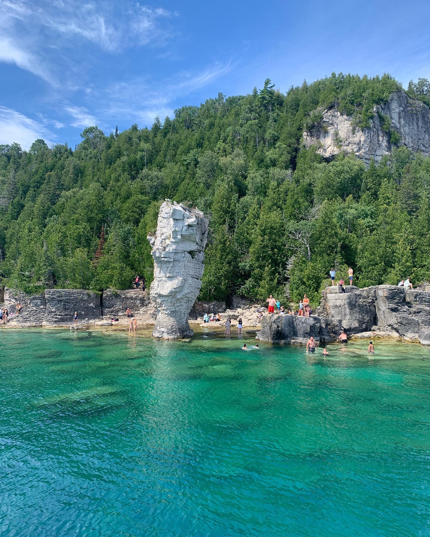 Visiting Flowerpot Island Lighthouse? Tips for your perfect boat tour adventure.
