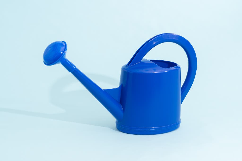 Searching for a watering can made in usa (We list reliable brands you can trust for your plants)
