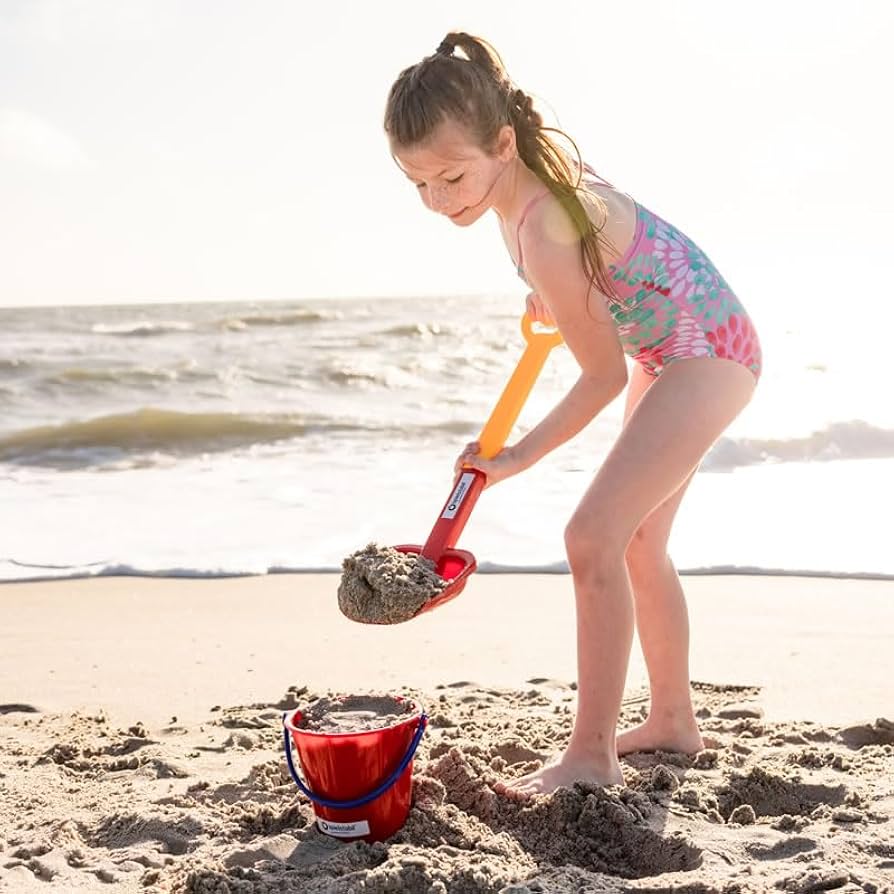 Picking the best beach shovel made easy (Your simple guide to the perfect one for sunny beach days)