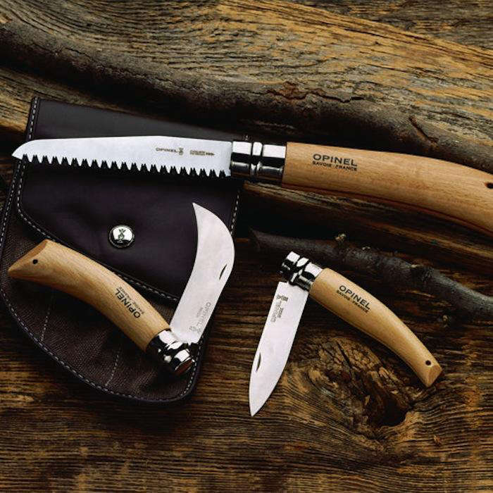 Which brand makes the best pruning knife? We compare leading options to help you choose well.