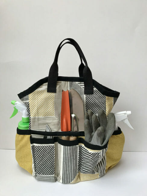 Gardening tool bag for beginners: Simple steps to get started!
